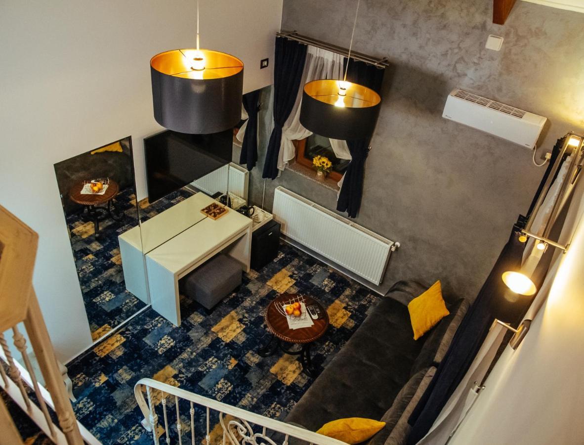 Hotel Restaurant Rustic Александрия Екстериор снимка