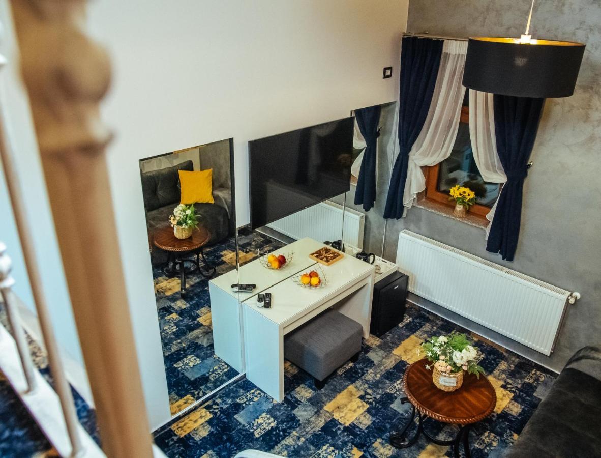 Hotel Restaurant Rustic Александрия Екстериор снимка